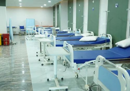 Zabiegi dopiero w 2026 roku? Szpitale w Polsce odmawiają przyjęć!