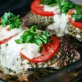 Pierś z indyka pieczona w pesto