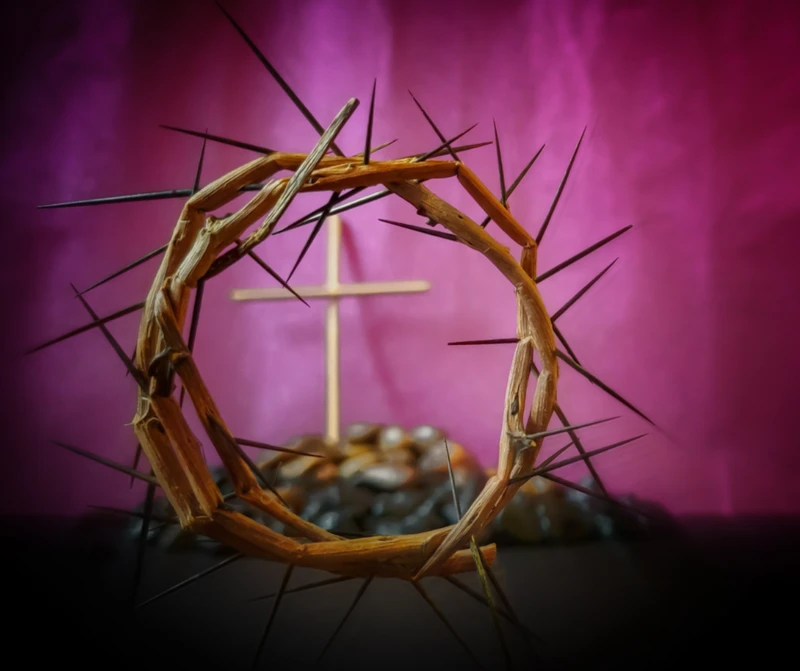 Co się robi w Triduum Paschalne? - Tradycje i obrzędy świąt wielkanocnych.