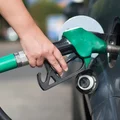 Nadchodzą obniżki cen paliw! Ile zapłacimy na stacji benzynowej?