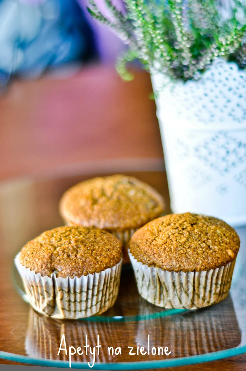 Muffiny dyniowe z mąki pęłnoziarnistej