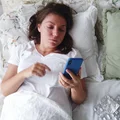 Nowe zasady kontaktu z pracodawcą na L4: Czy pracownik będzie musiał odbierać służbowe telefony?