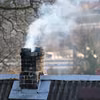 Nowe zasady palenia w kominkach już obowiązują! Za złamanie przepisów grzywna 5000 zł!