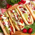 Hot-dogi z surówką Colesław