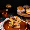 Pączki wrocławskie z powidłami śliwkowymi i cynamonem