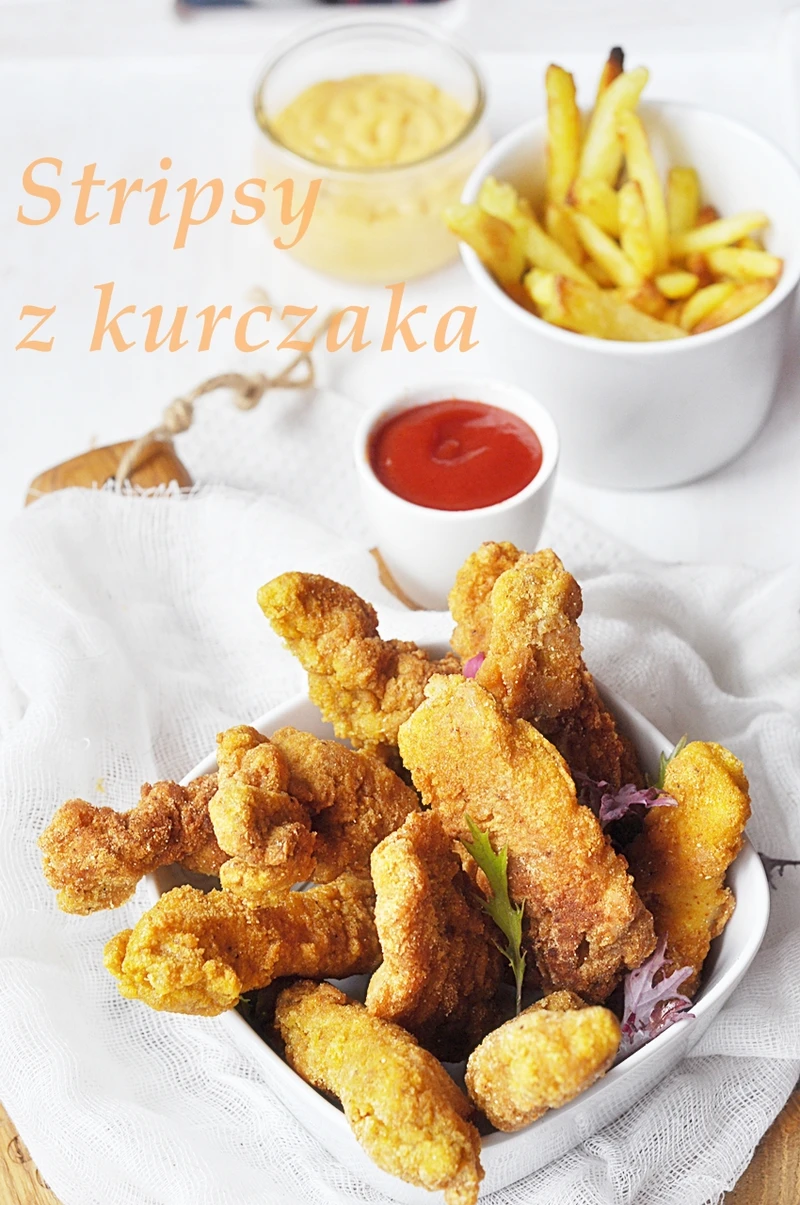 Kurczak w panierce kukurydzianej. Stripsy z kurczaka