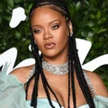 Rihanna jest w ciąży! Poinformowała o tym w swoim stylu