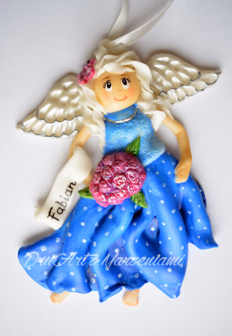 Aniołek  zimna porcelana / masa solna - prezent na każdą okazję