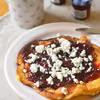 Omlet na słodko z dżemem i twarożkiem