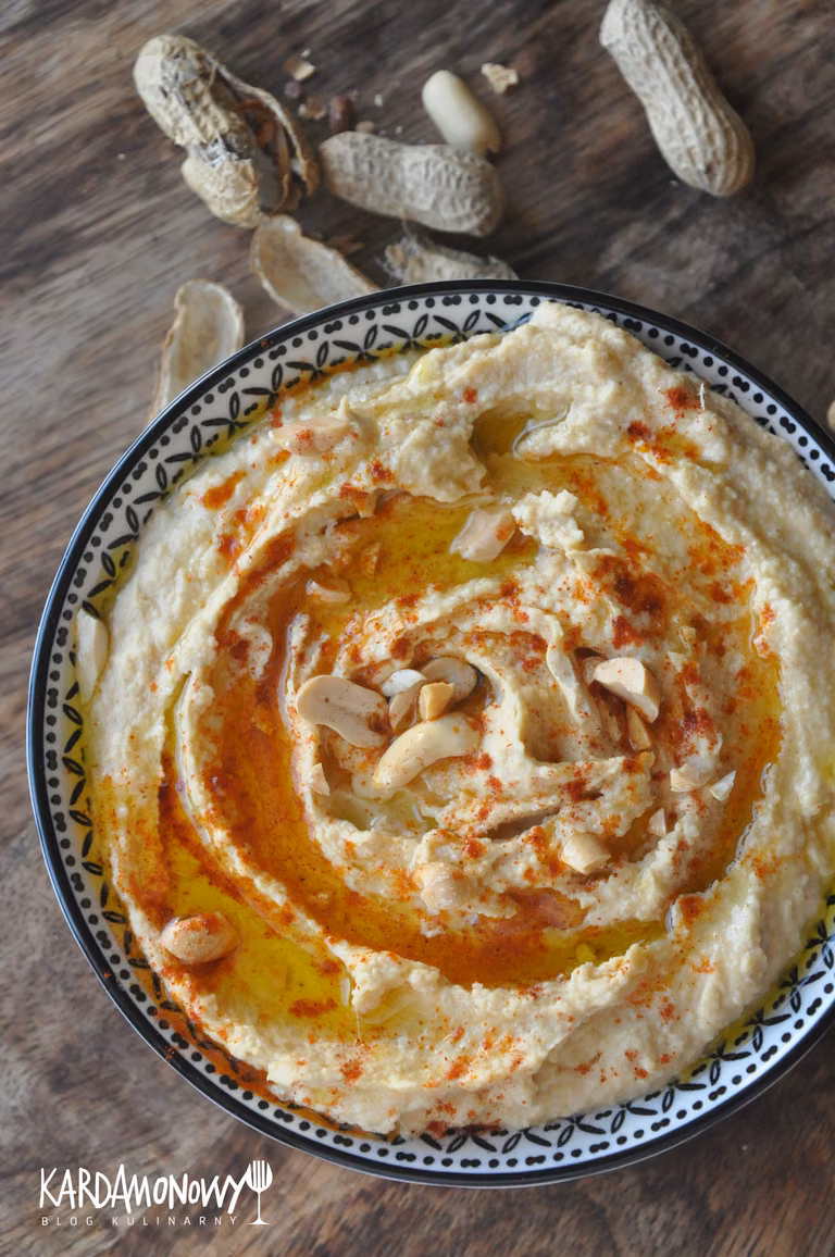 Hummus z masłem orzechowym