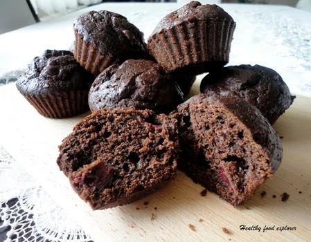 Muffinki czekoladowe z wiśniami
