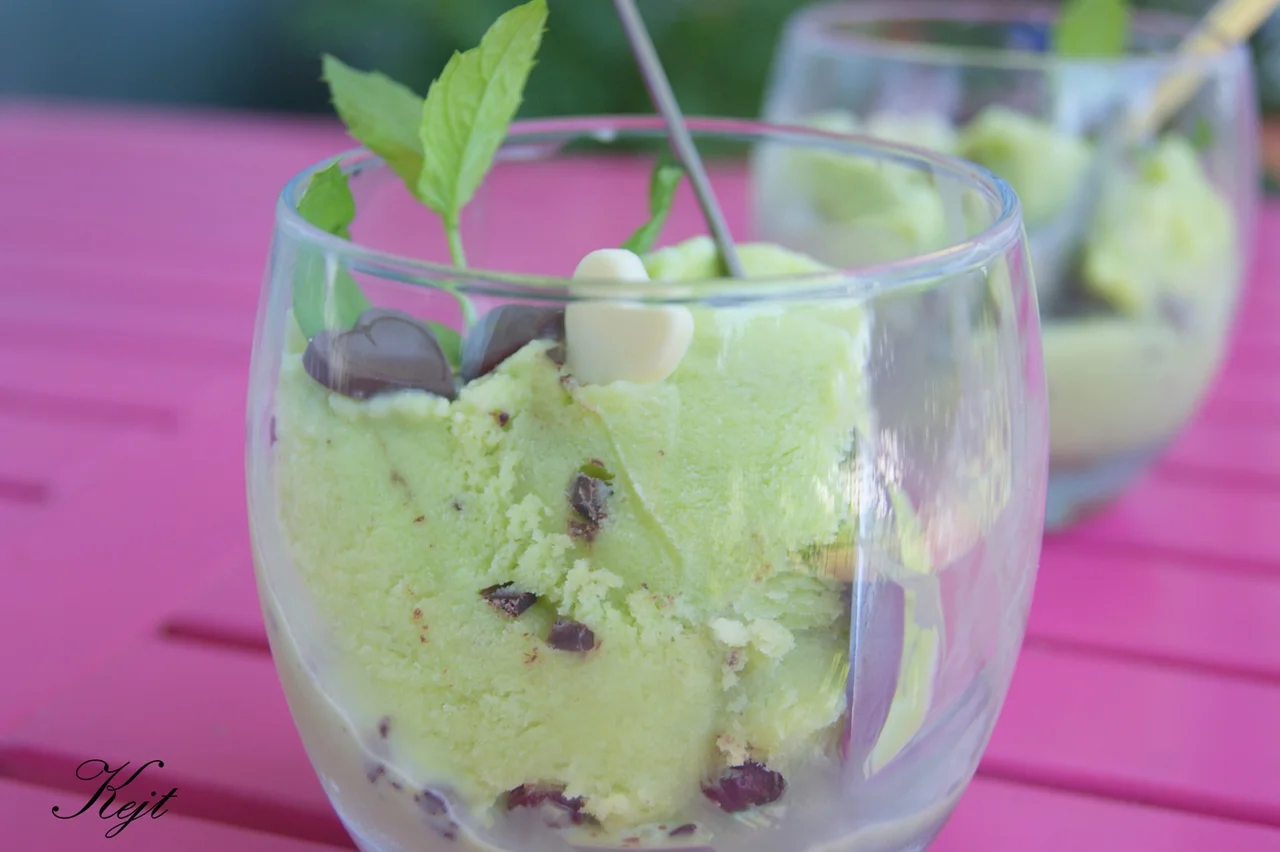 Najlepsze lody miętowe z czekoladą