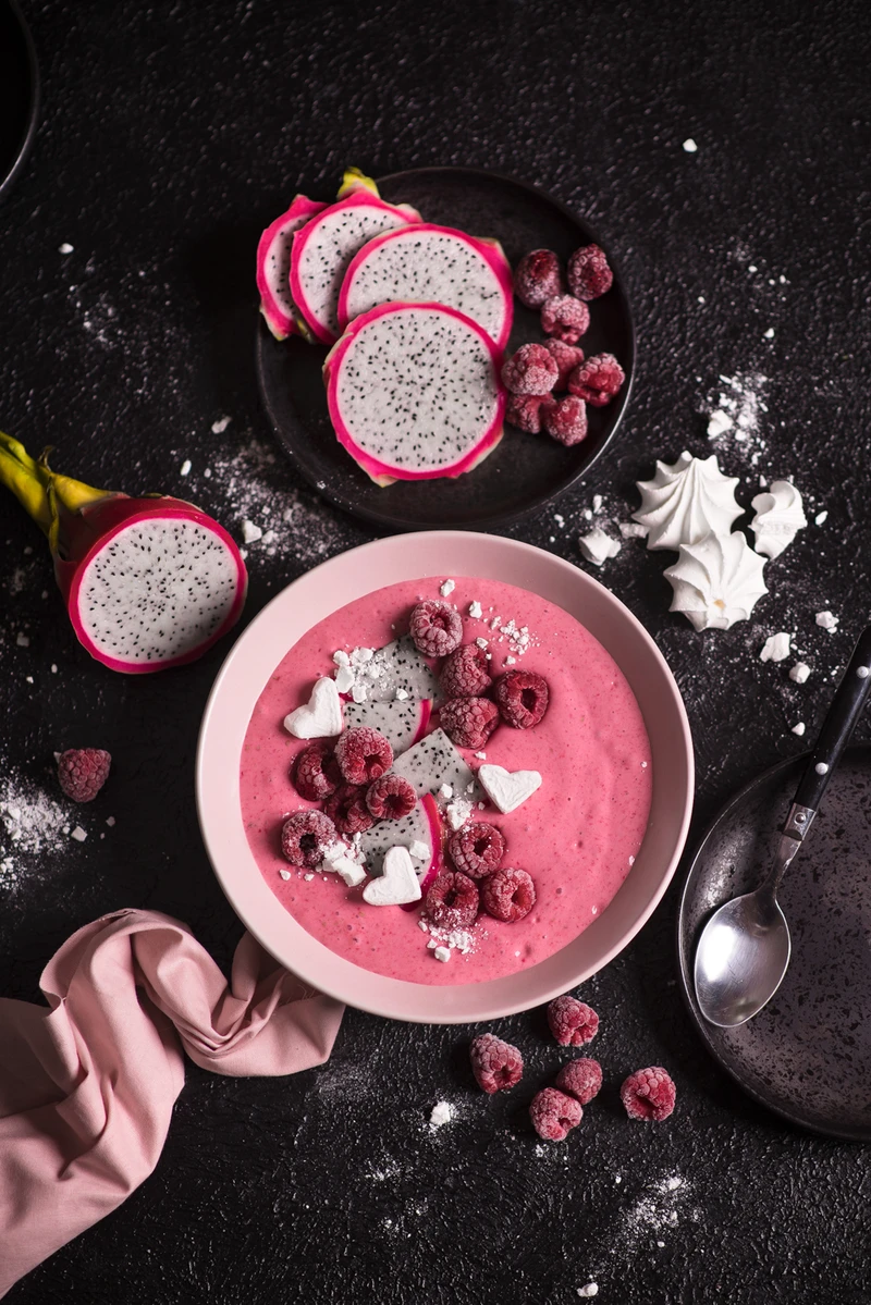 Malinowe smoothie bowl