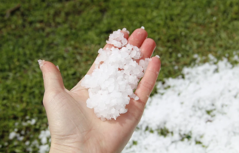 Pomarańczowe alerty nad dużą częścią Polski! Idzie załamanie pogody! IMGW ostrzega