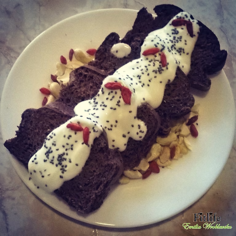 CHLEBEK BANANOWY