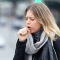 „Czarny kaszel” atakuje Polskę! Eksperci ostrzegają przed lawiną zachorowań!