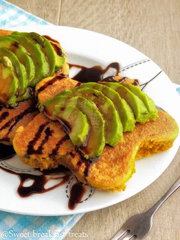 PUSZYSTE PLACKI Z SOCZEWICY I MARCHEWKI