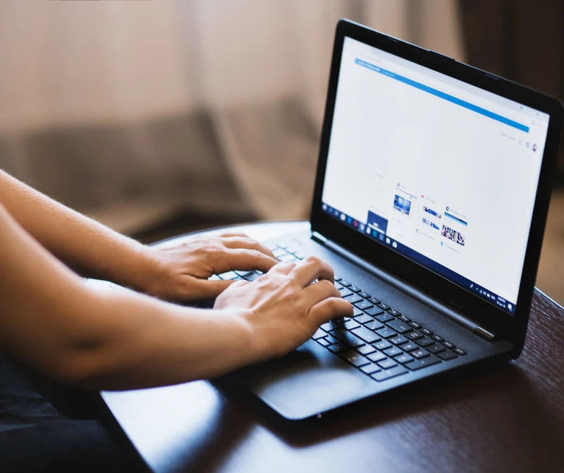 Polski rząd chce kupić uczniom laptopy?