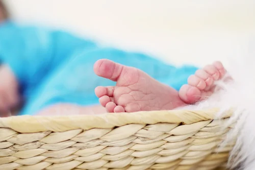 TEGO PREZENTU NIE CHCE ŻADNA ŚWIEŻO UPIECZONA MAMA