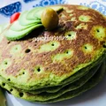 Pancakes twarogowe ze szpinakiem