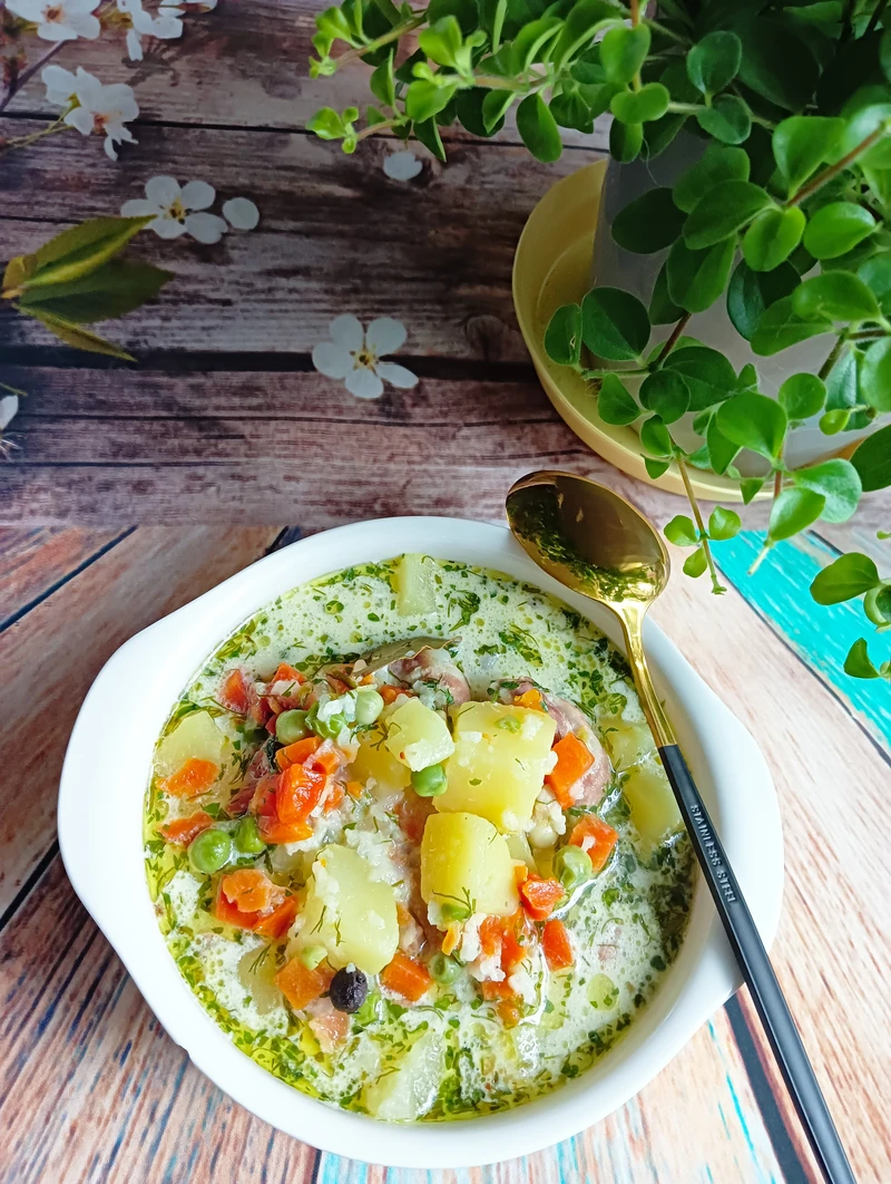 Zupa marchewkowo