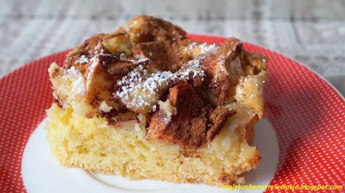 Łatwy jabłecznik z cynamonem