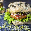 Burgery z marynowanej marchewki