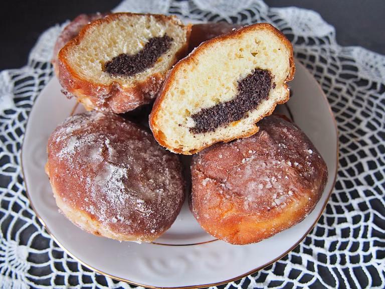 Cynamonowe szczescie: Pączki z makiem