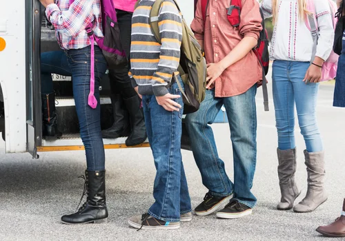 Wchodzi nowy obowiązek dla rodziców! Nieprawdziwe dane w oświadczeniu to nawet 8 lat więzienia