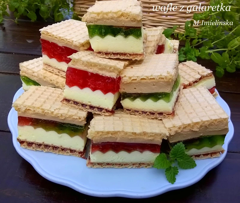 Wafle z galaretką