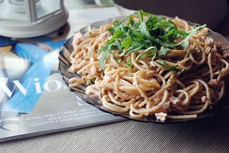 Spaghetti z łososiem