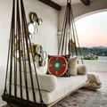 Wisząca sofa