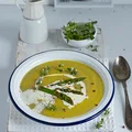 Szybka zupa krem z zielonych szparagów