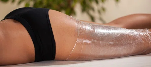 Dzięki tej metodzie, Twój obwód w pasie będzie się zmniejszał z dnia na dzień! Metoda BODY WRAPPING