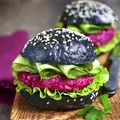 CZARNE BURACZANE BURGERY