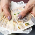 Jedna DODATKOWA pensja od pracodawcy! Ci pracownicy otrzymają nawet 6-krotność wypłaty