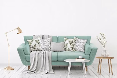 Sofa i stolik kawowy - jak wybrać wygodne połączenie?