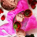 Lody truskawkowe