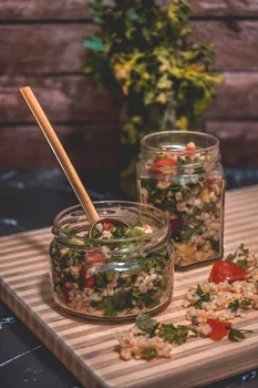 Przepis na pyszną, zdrową i fit sałatkę Tabouleh + 4 inne fit przepisy!