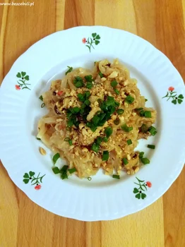 Pad thai z owocami morza