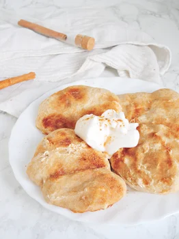 Wegańskie drożdżowe kamyczki