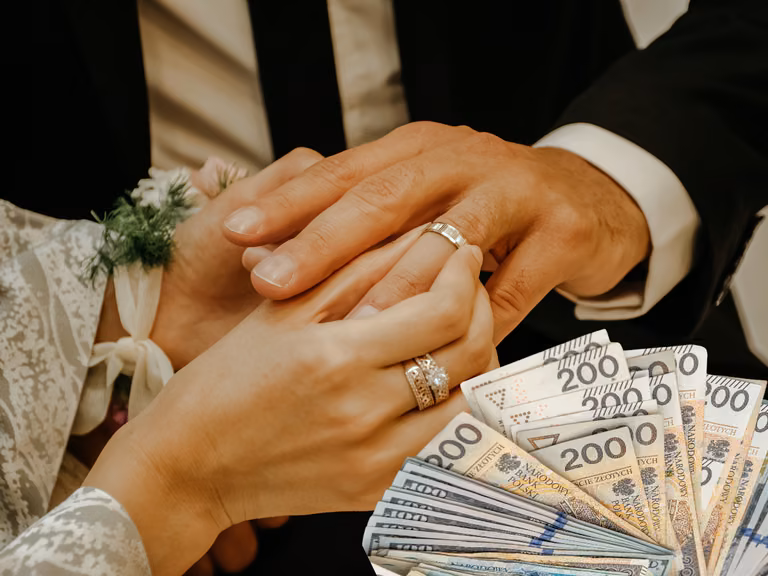 Młodzi Polacy zadłużają się na organizację wesela! Cena za "talerzyk" dla jednej osoby zwala z nóg