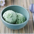 Lody z zielonej herbaty