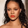 Rihanna pozwała swojego ojca! Wykorzystywał jej firmę i wizerunek