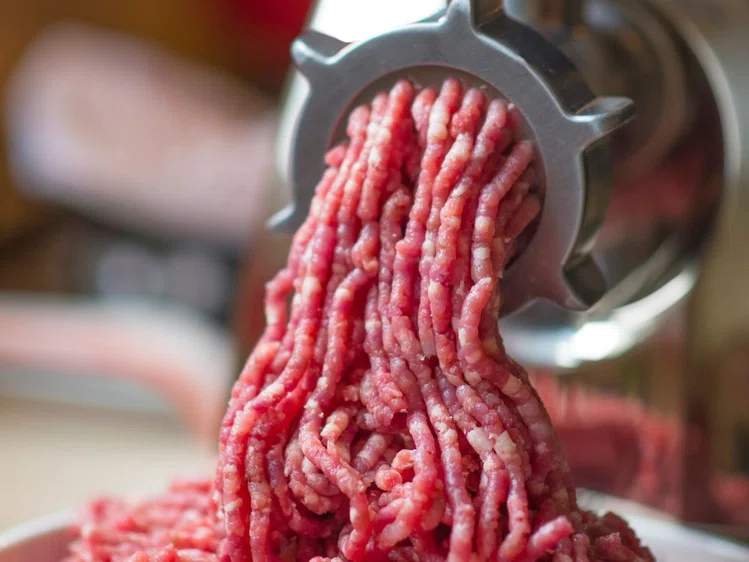 Zdjęcie Co oznacza napis " Surowy wyrób mięsny" na pakowanych mięsach? Odpowiadamy! #1