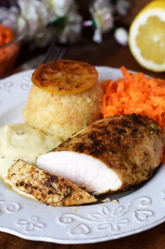 Soczysty kurczak w sosie serowym!