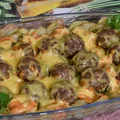 Kebabowa zapiekanka z kuleczkami