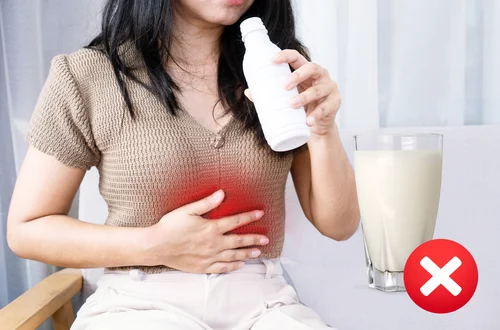Masz zgagę? Pijesz mleko? To nie jest dobry pomysł!