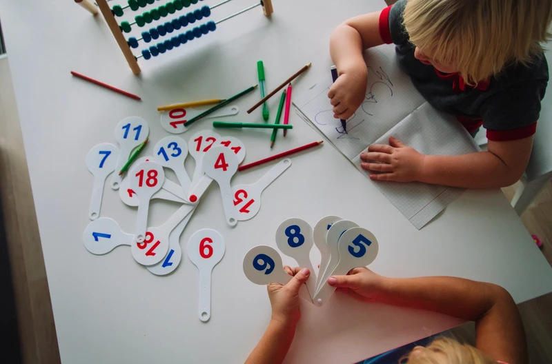 Dzień Fibonacciego: Sekrety Matematyki Wszechświata