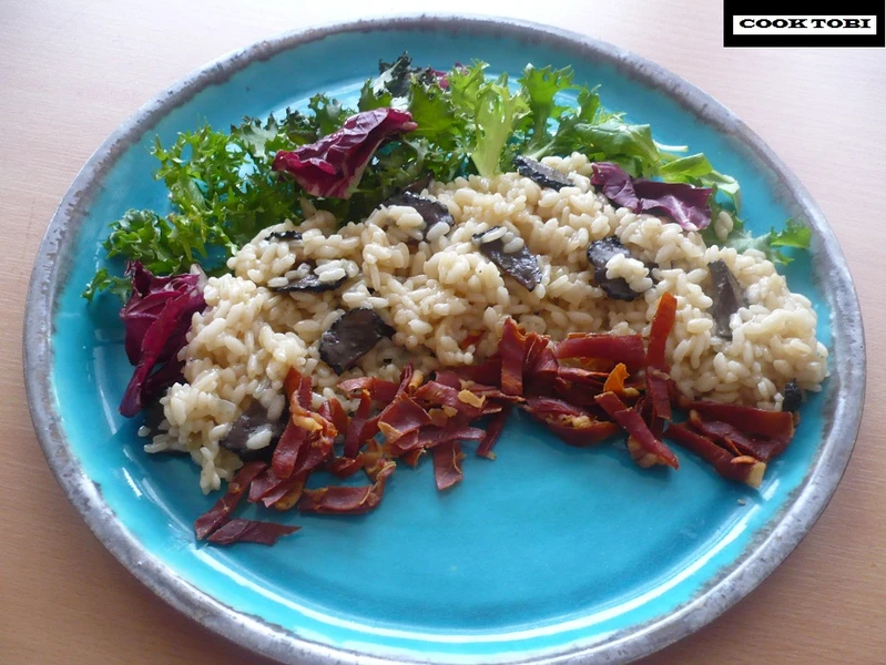 Włoskie risotto z czarną truflą